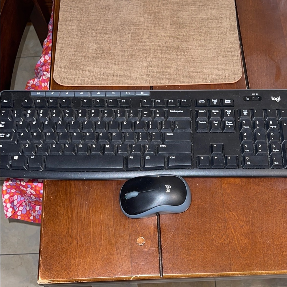 Logitech Black Wireless Keyboard with Numeric Keypad
